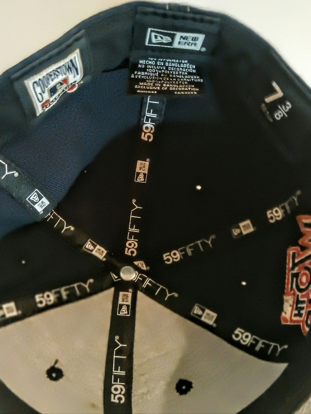 Cooperstown Y2k 90s Style Yankees Script Logo Baseball Cap - Navy with Gold Trim - Picture 5 of 5